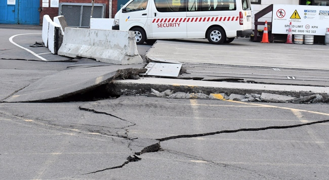 Yeni Zelanda ikinci depremle sallandı